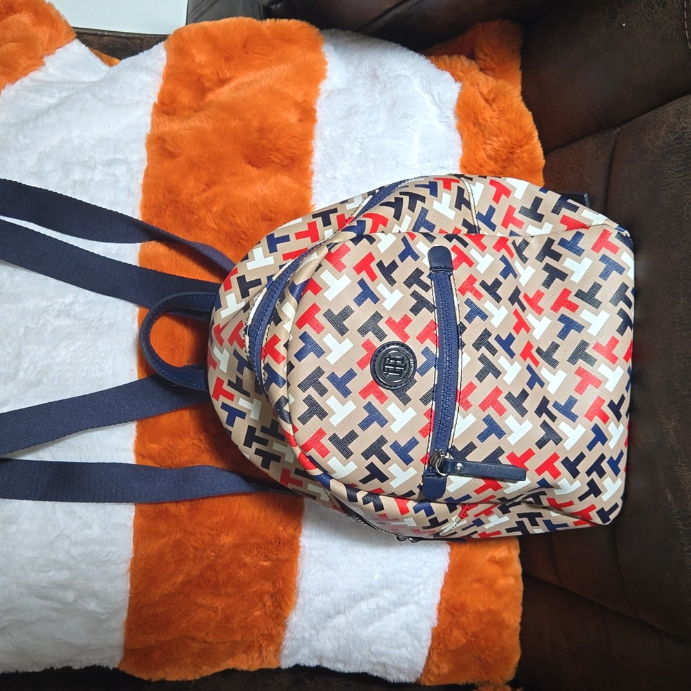 Tommy hilfiger backpack